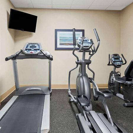 Best Western Plus Fergus Hotel Экстерьер фото