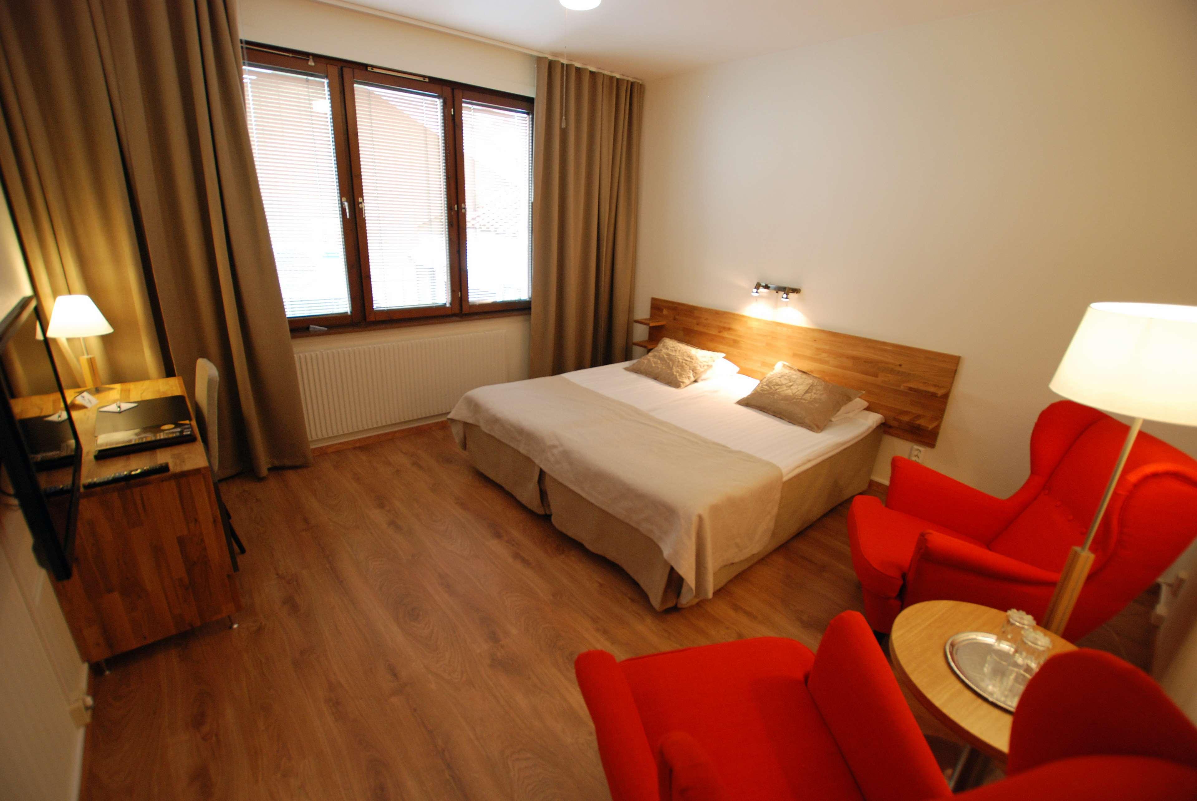 Best Western Plus Fergus Hotel Экстерьер фото
