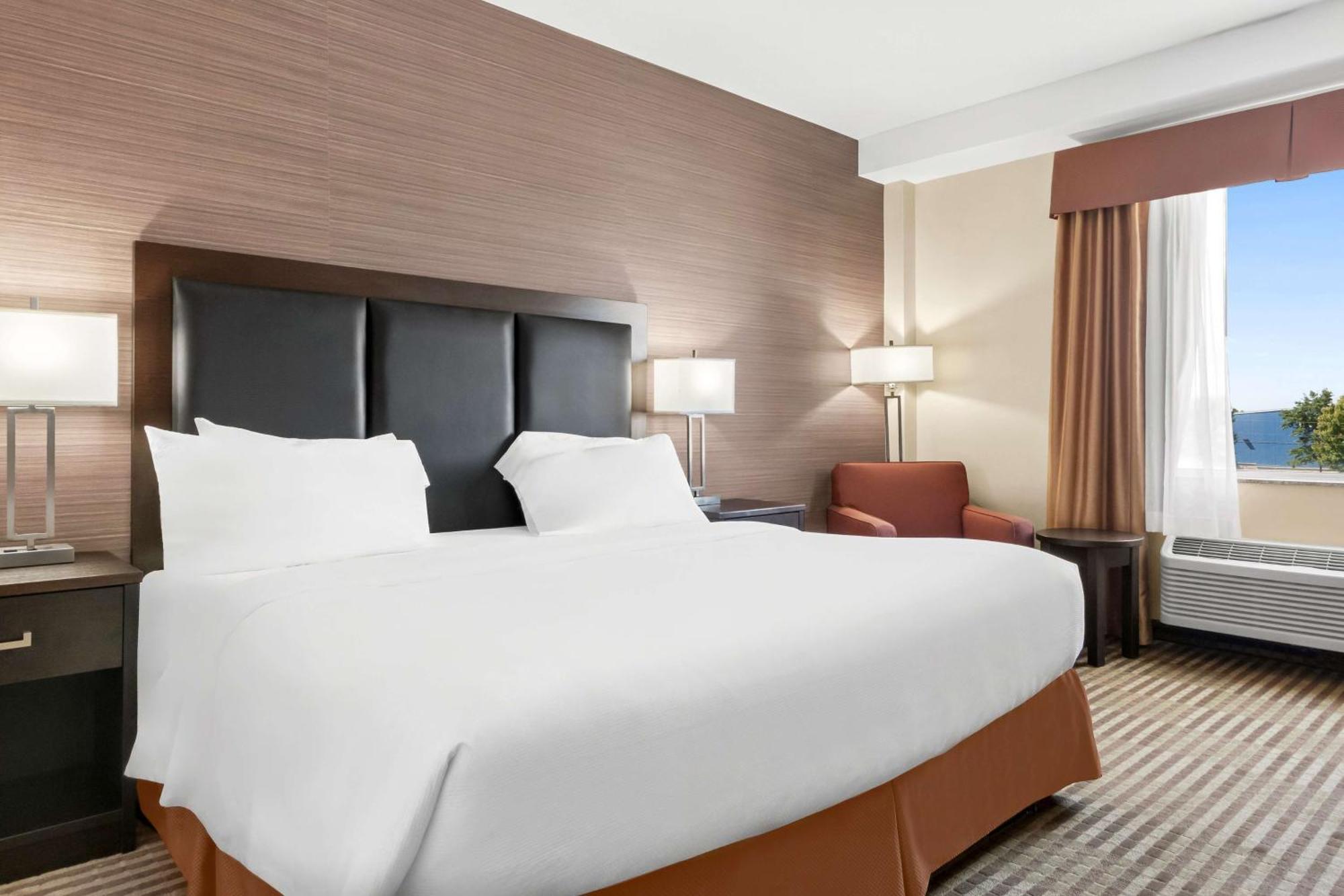 Best Western Plus Fergus Hotel Экстерьер фото