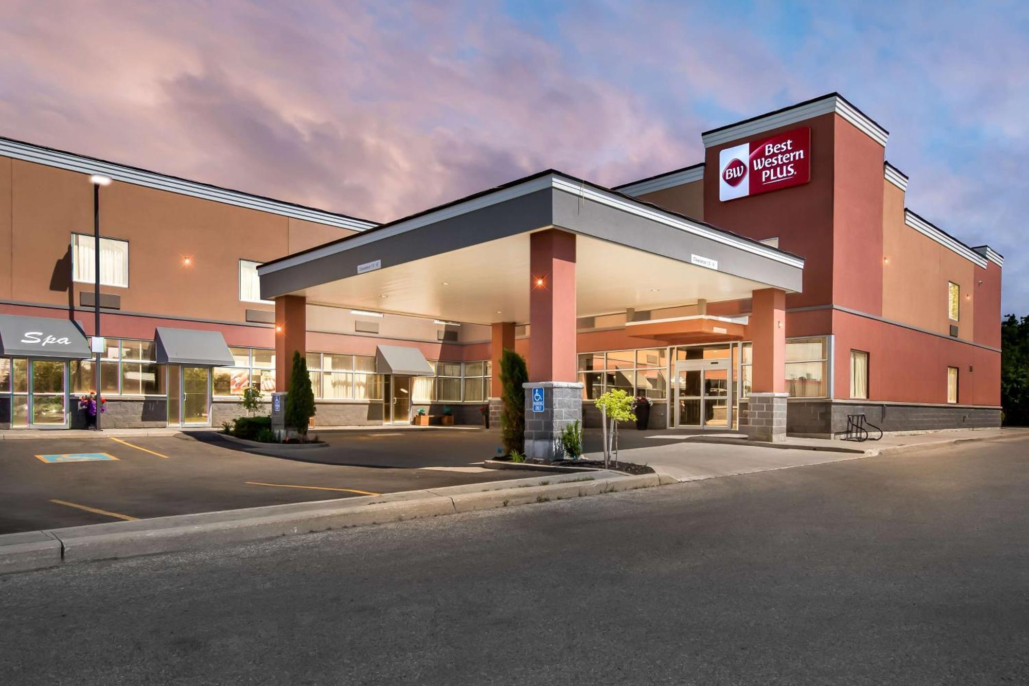 Best Western Plus Fergus Hotel Экстерьер фото